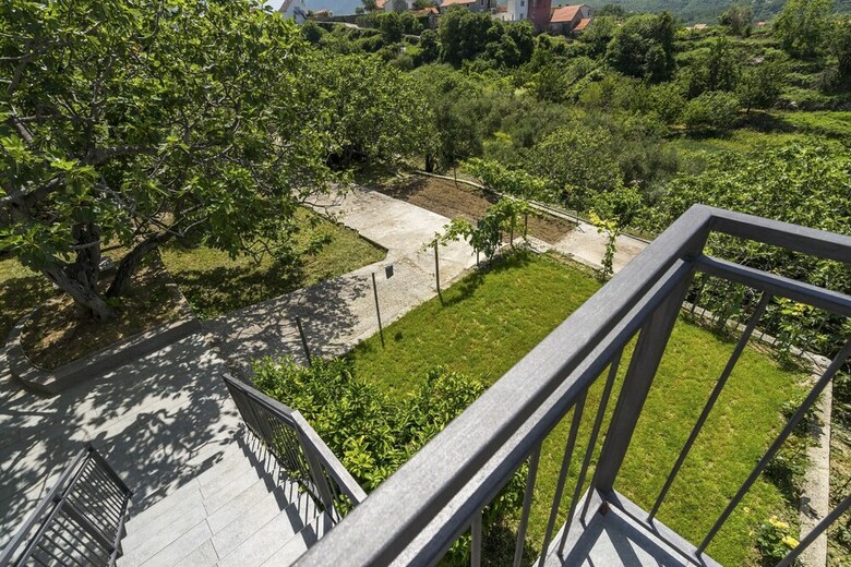 Apartment Ivo