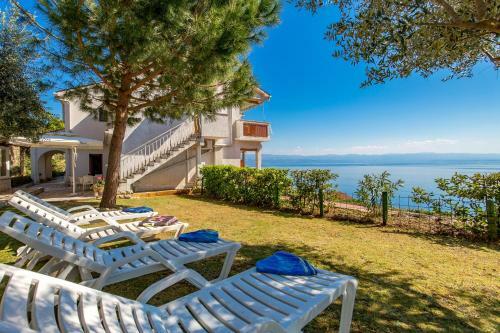 Apartments Davor