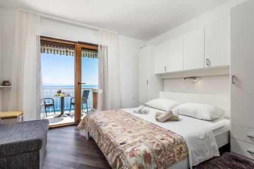 Apartments Davor