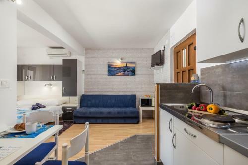 Apartments Davor