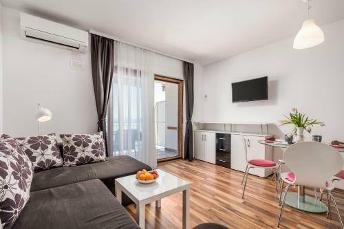 Apartments Davor