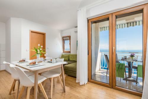 Apartments Davor