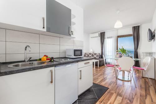 Apartments Davor