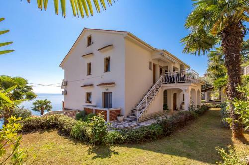 Apartments Davor
