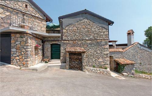 Holiday Home Obrs