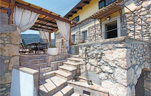 Holiday Home Obrs
