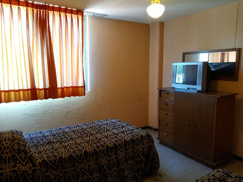Hotel Suites Zapata
