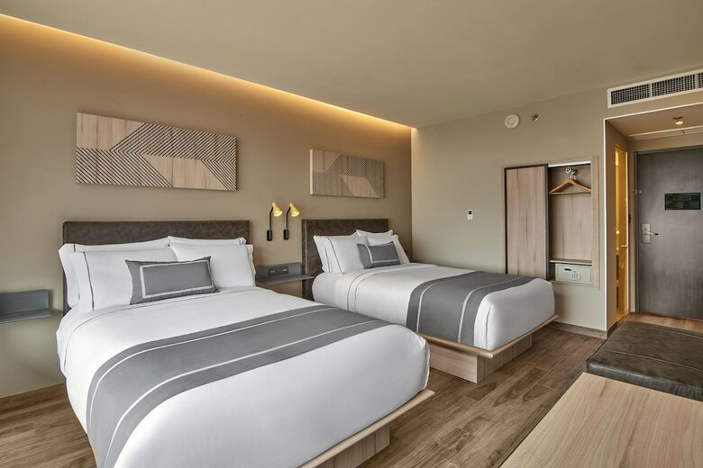Hotel City Express Plus Mexicali
