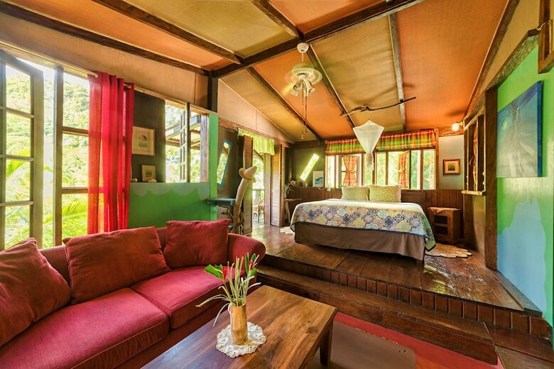 Hotel Cocoa Cottages