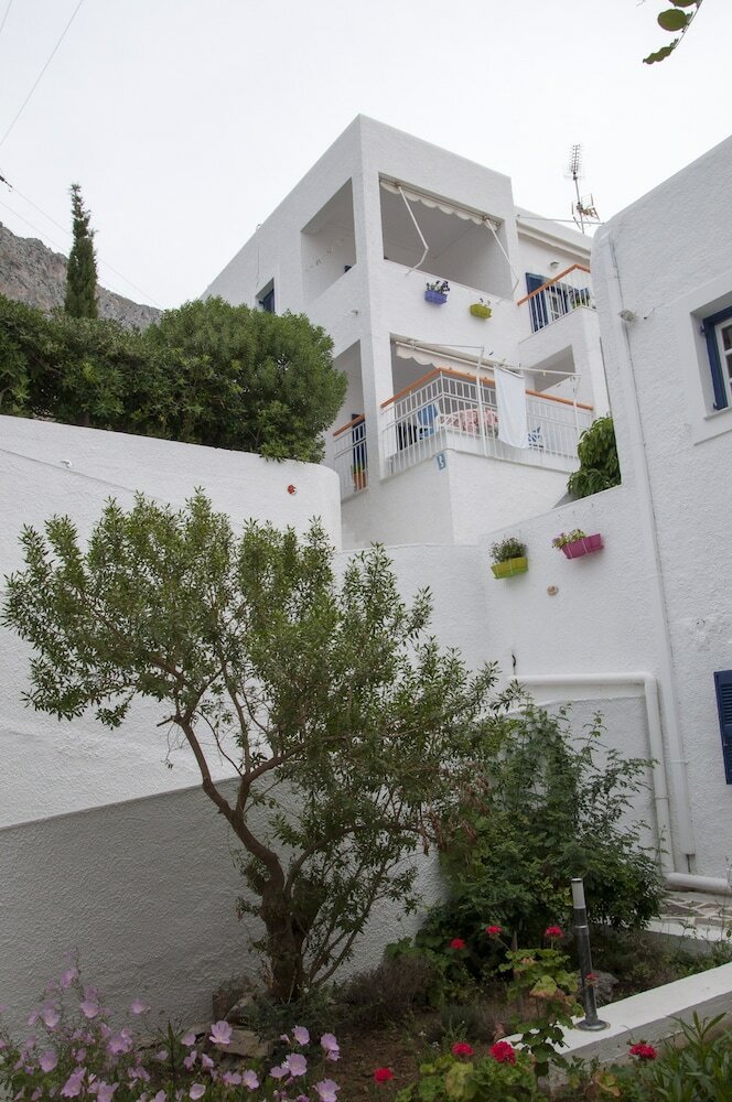 Aparthotel Tatsis Apartments
