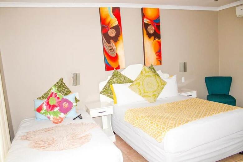 Hotel Zamambongi Guest House