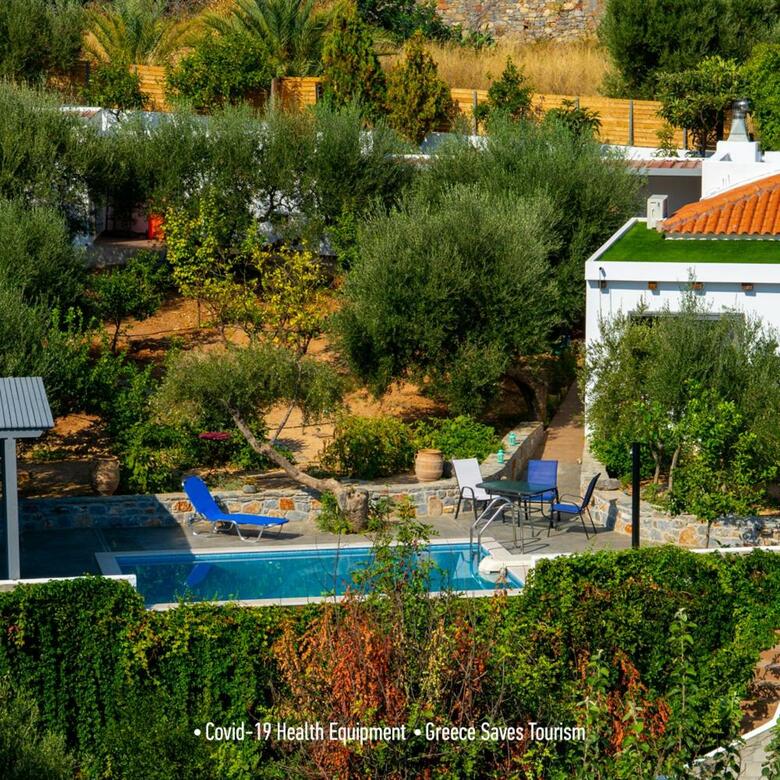 Villa Douloumi