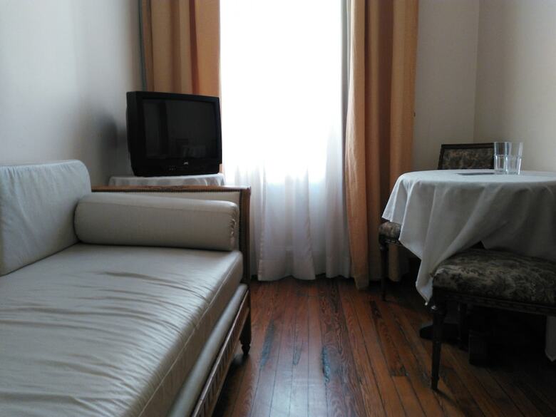 Hotel Ayb Internacional