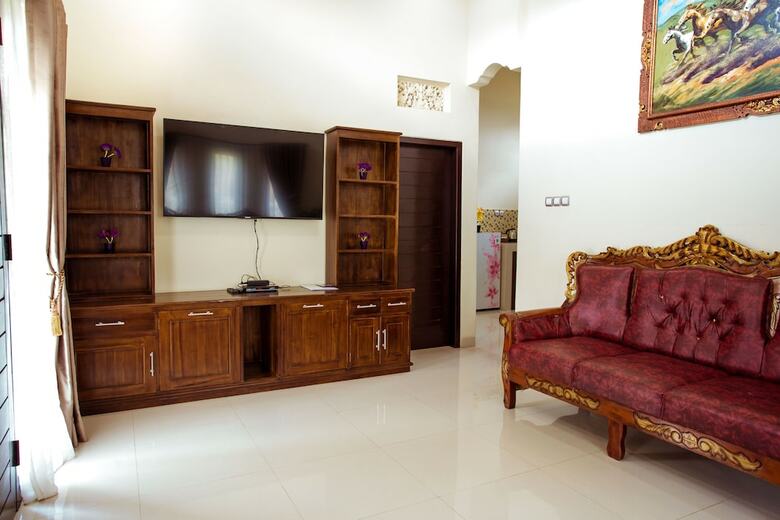 Bed & Breakfast Villa Jempana