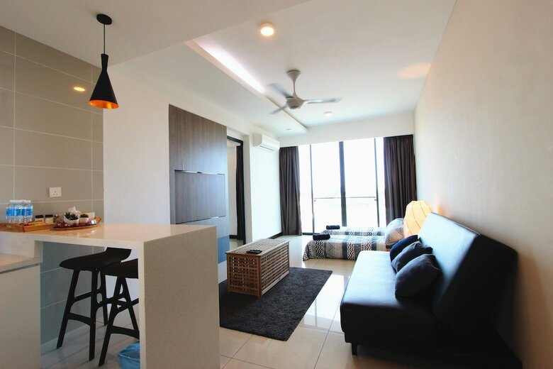 Apartamentos D'wharf Residence @ Pd Waterfront Balcony View By Airplan