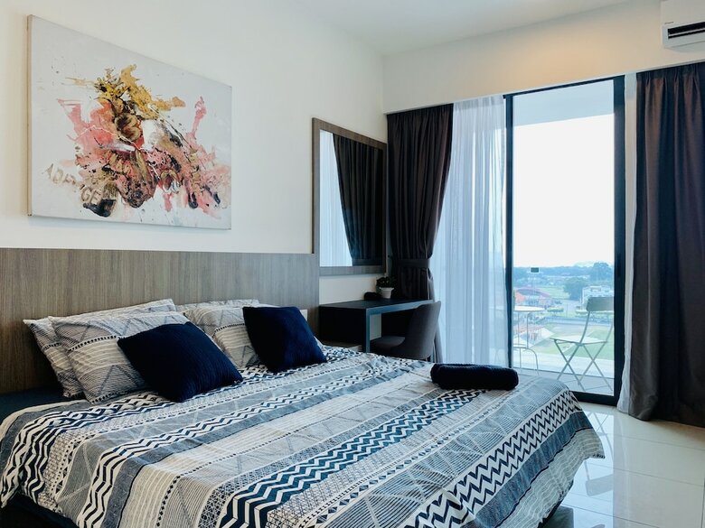 Apartamentos D'wharf Residence @ Pd Waterfront Balcony View By Airplan