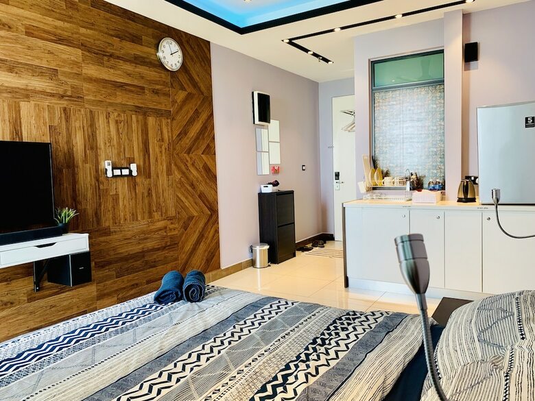 Apartamentos D'wharf Residence @ Pd Waterfront Balcony View By Airplan