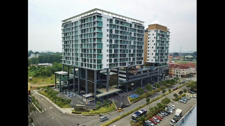 Apartamentos D'wharf Residence @ Pd Waterfront Balcony View By Airplan