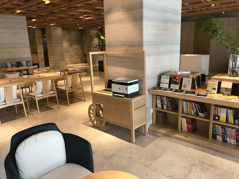 Ranz Hotel Dongguan