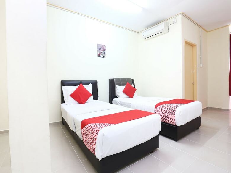 Oyo 89640 Hotel Pelangi Marang