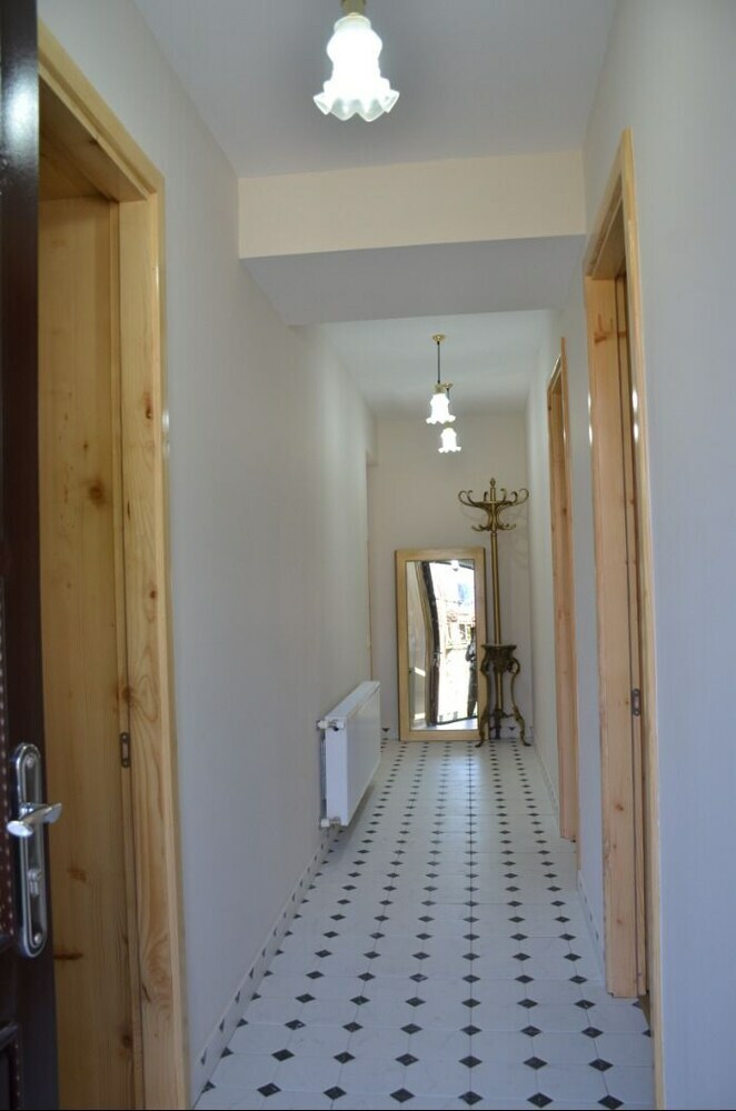 Hotel Mebo House