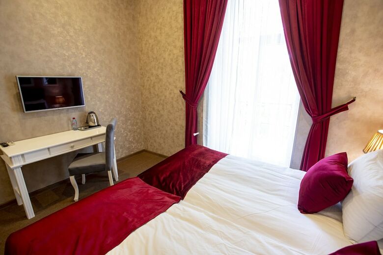 La Casa Nizami Hotel