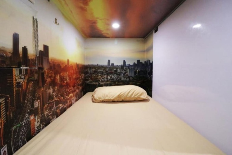 Hotel Inap At Capsule Thamrin