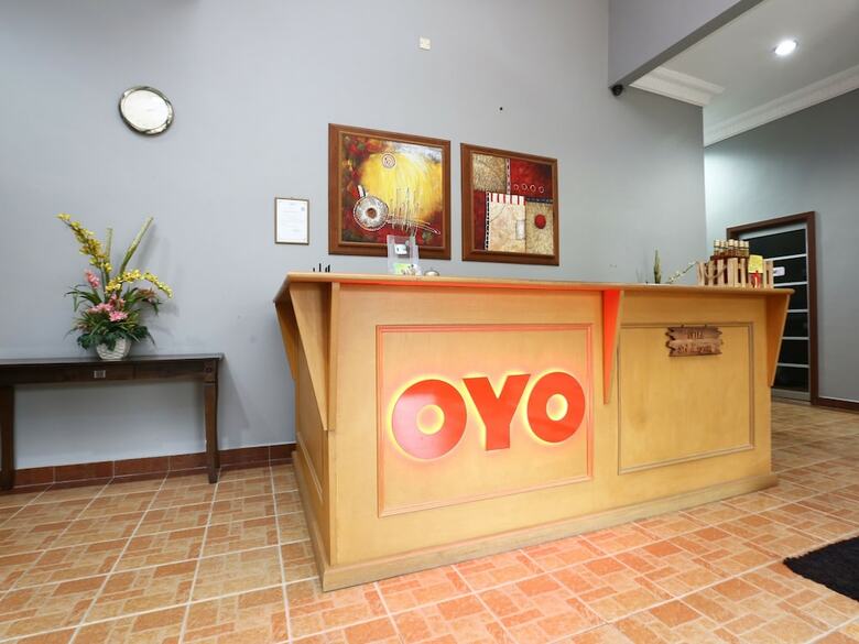 Hotel Oyo 89523 Villa Sri Mayang