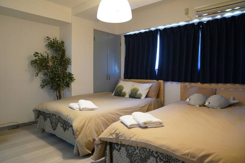 Metro Daikoku Apartment