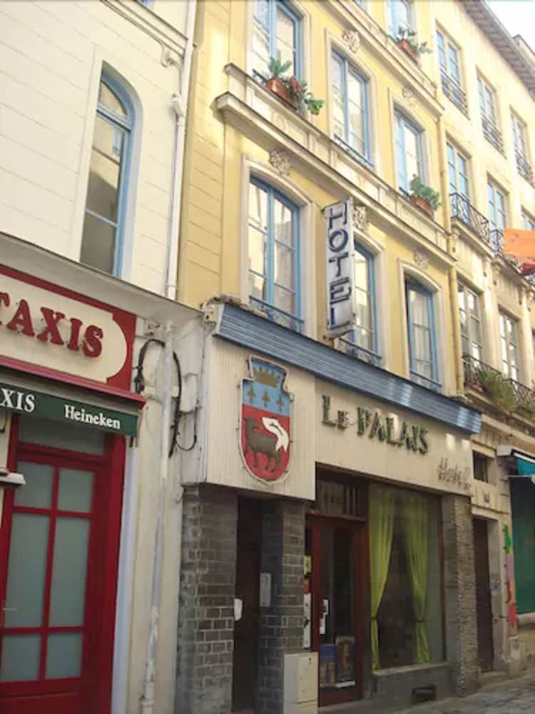 Hotel H�tel Du Palais