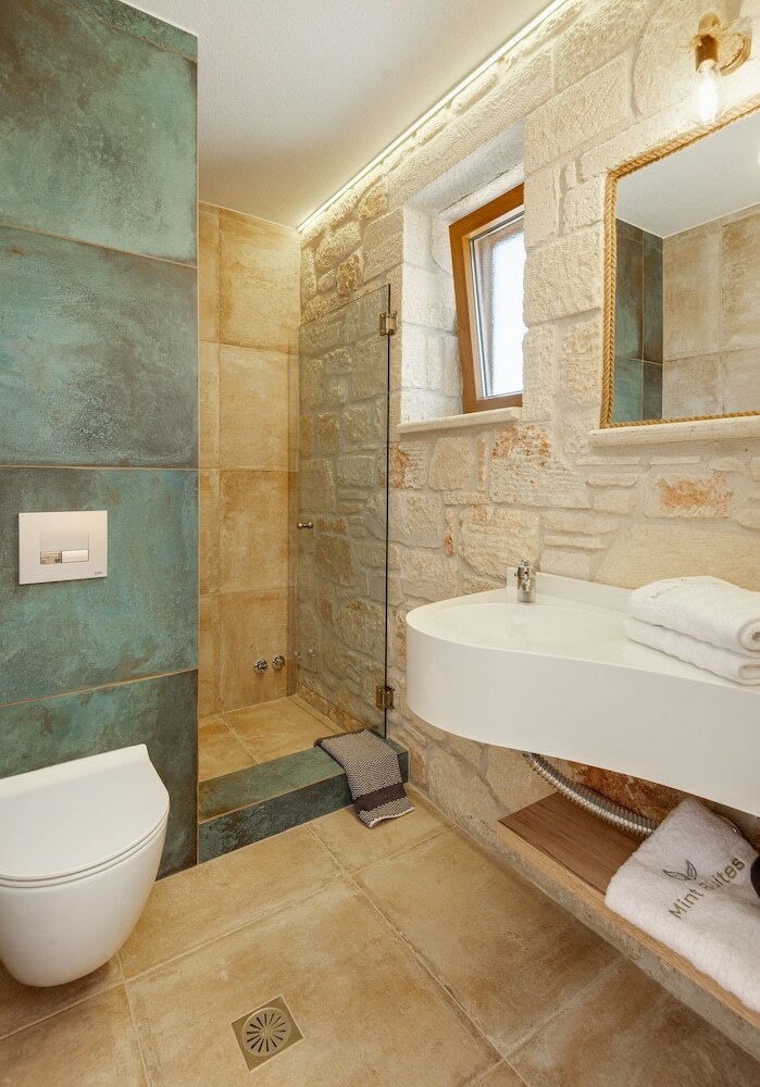 Apartamentos Mint Retreat Suites
