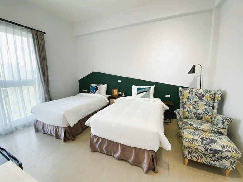 Bed & Breakfast Ho Hostel