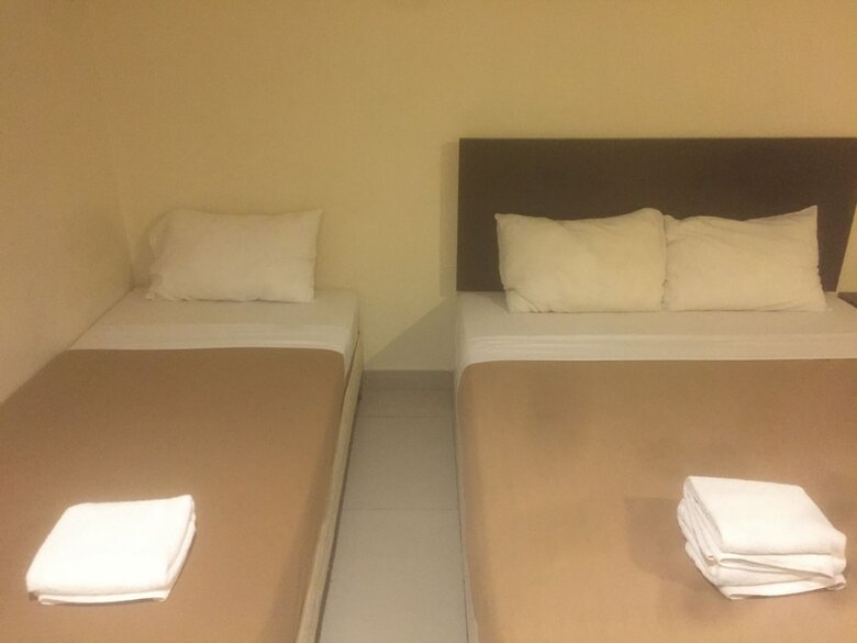 Oyo 89966 Green World Hotel @ Seri Putra