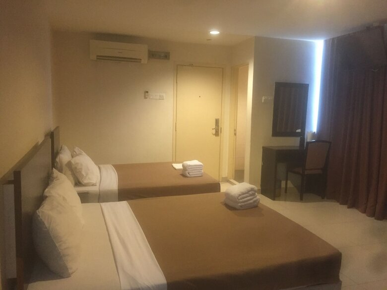 Oyo 89966 Green World Hotel @ Seri Putra
