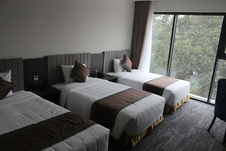 Muong Thanh Grand Bai Chay Hotel