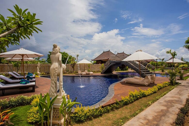 Bed & Breakfast Maharatu Villas