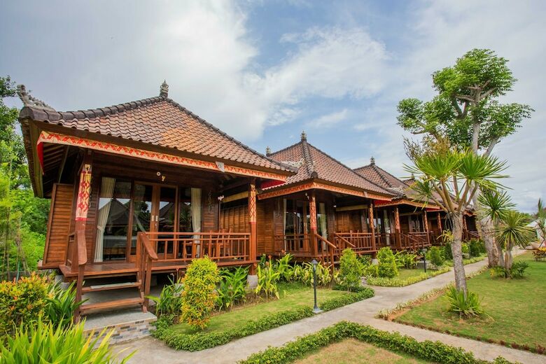 Bed & Breakfast Maharatu Villas