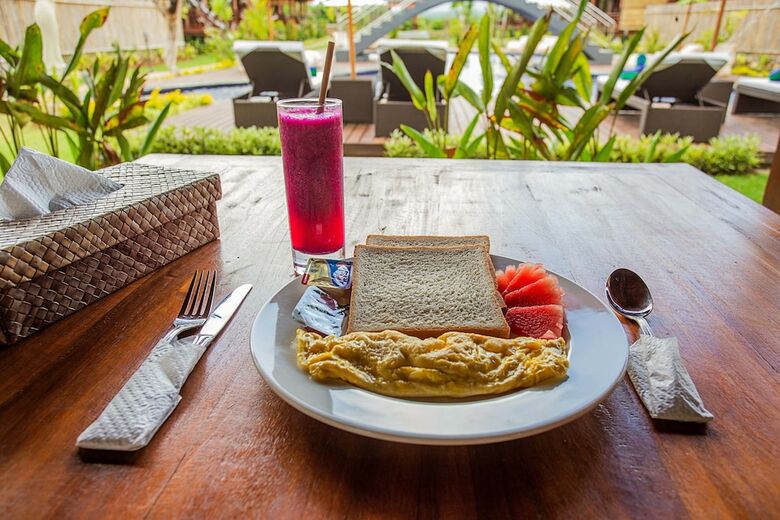 Bed & Breakfast Maharatu Villas
