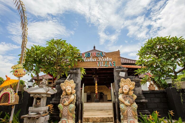 Bed & Breakfast Maharatu Villas