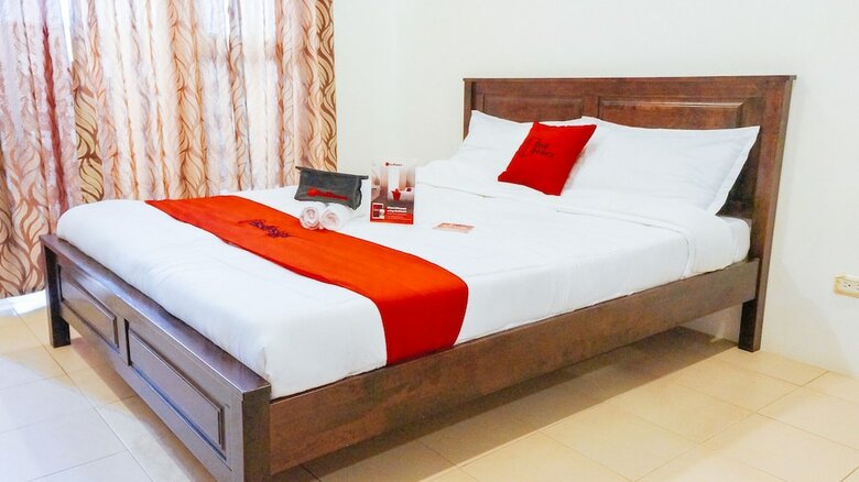 Hotel Reddoorz Premium @ The Trillium Residences