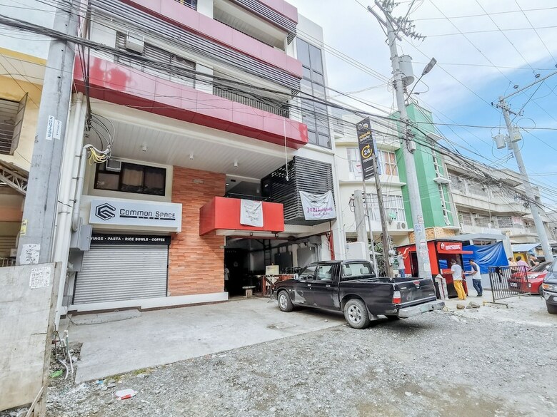 Hotel Reddoorz Plus Near Ateneo de Davao