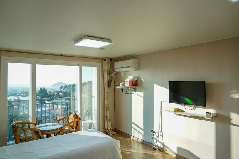 Hotel Stone And Wind Resort
