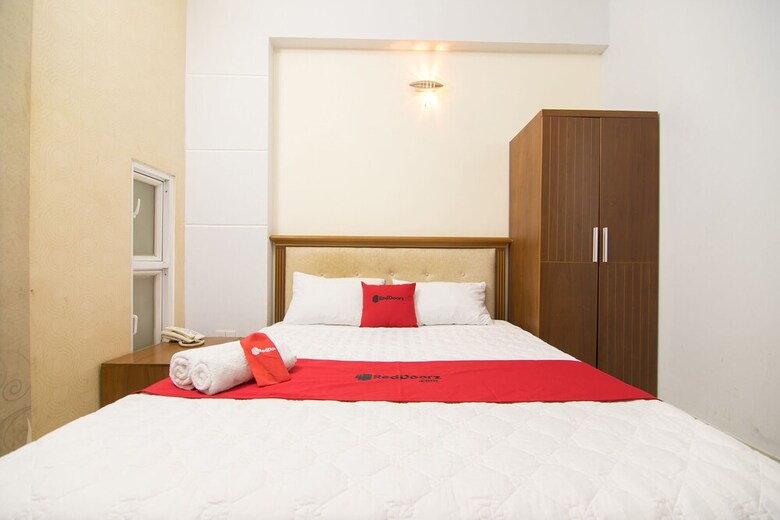 Hotel Reddoorz Near Saigon Zoo 3