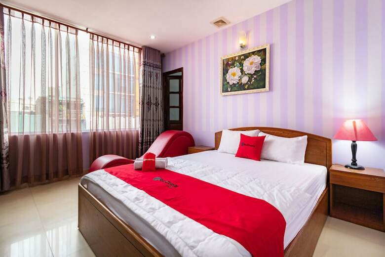 Hotel Reddoorz @ Phan Dang Luu Street