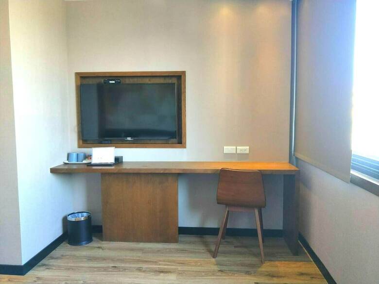 Hotel Taichung Easylazy Inn