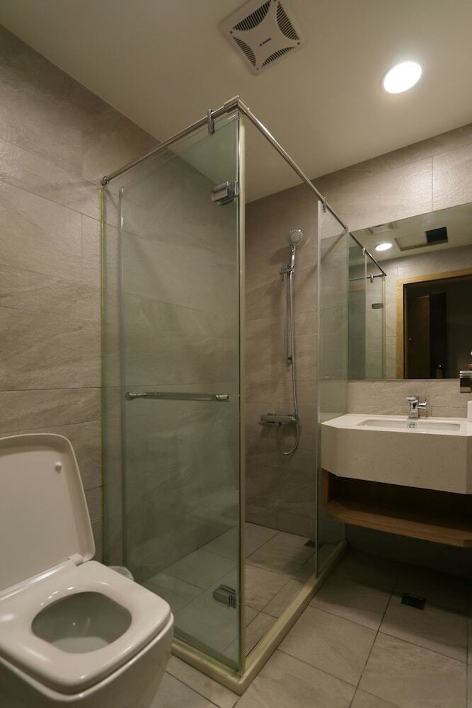 Hotel Taichung Easylazy Inn