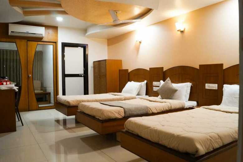 Hotel Ambassador