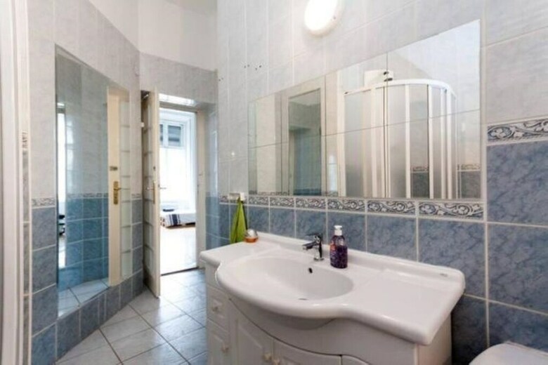Bajcsy Design Group Apartment