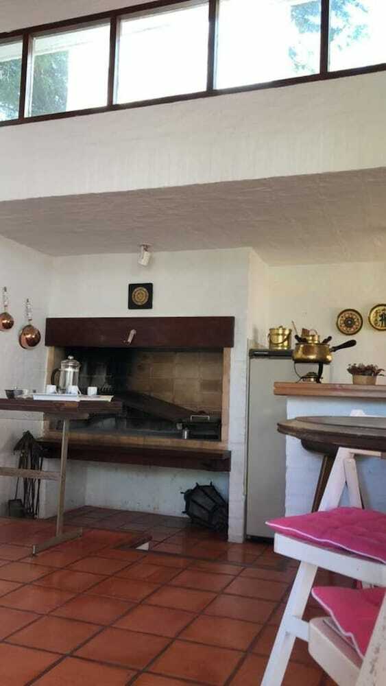 Wonderful Chalet Three Blocks From The Beach
