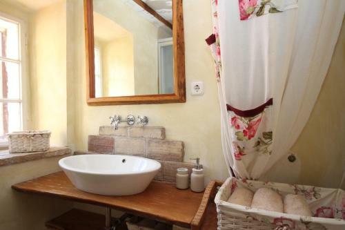 Apartments Authentic Baska 3